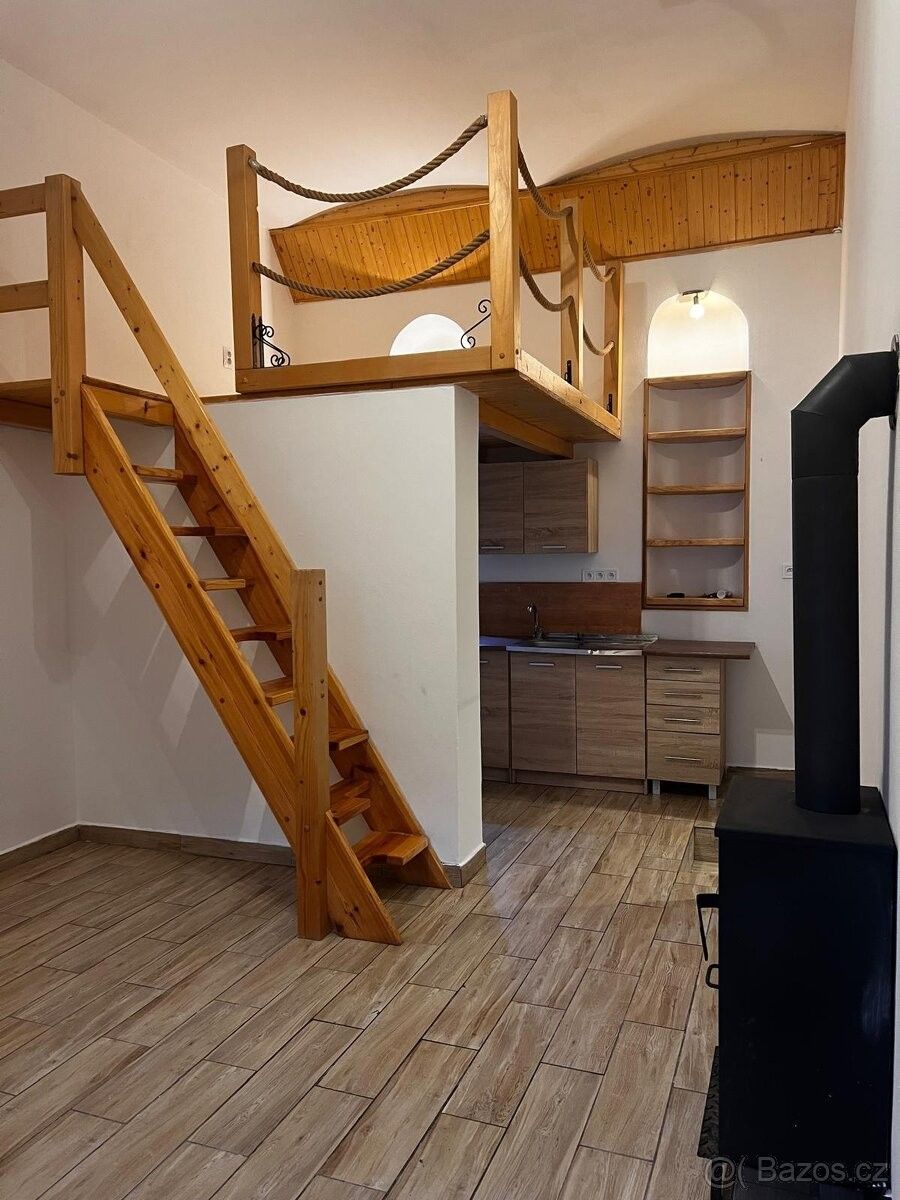 Byty, Tábor, 390 01