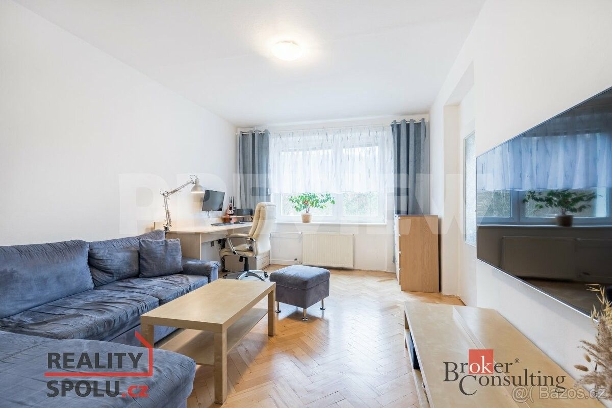 Prodej byt 2+1 - Adamov, 679 04, 61 m²