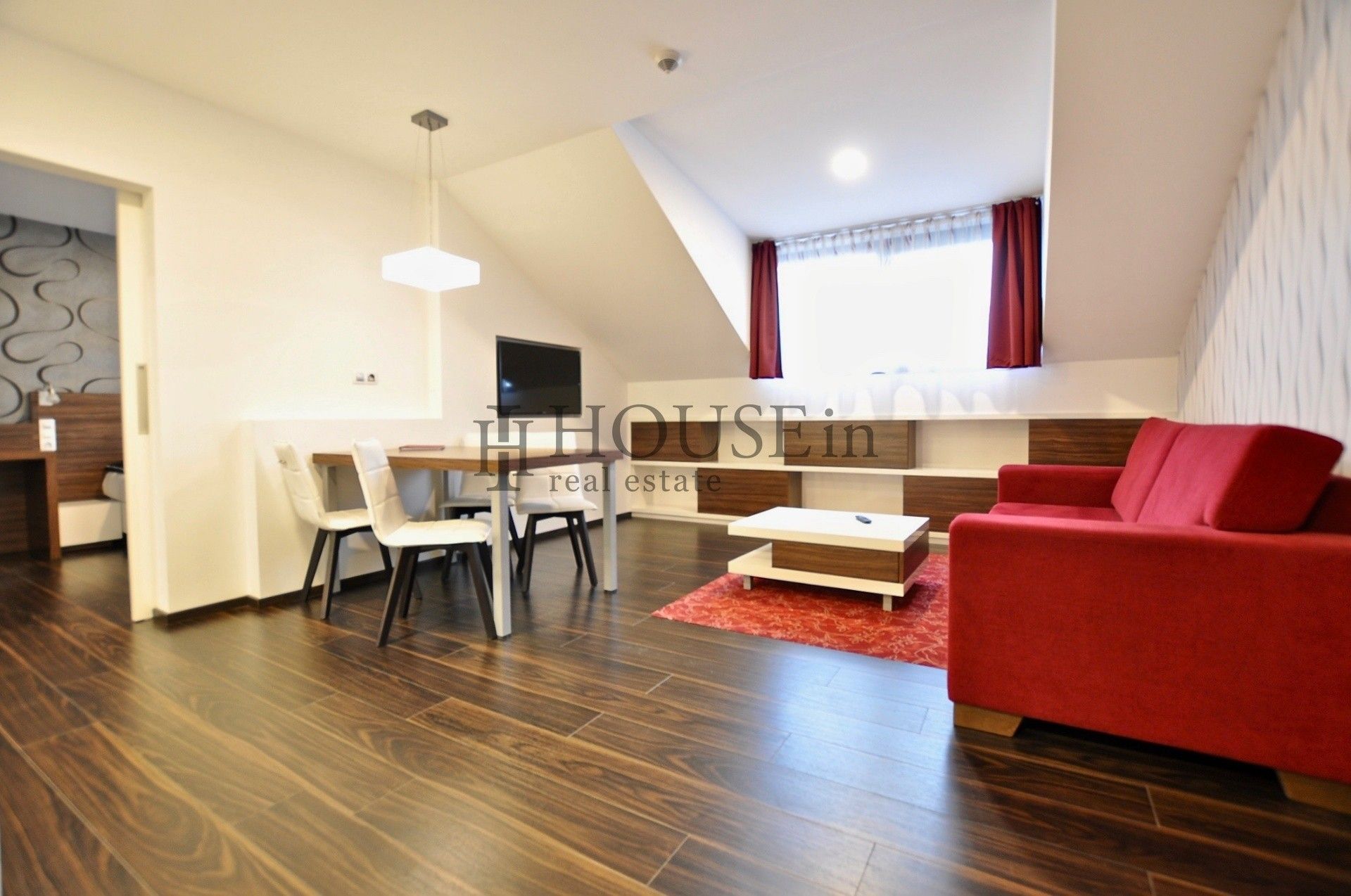 2+kk, Freyova, Praha, 44 m²