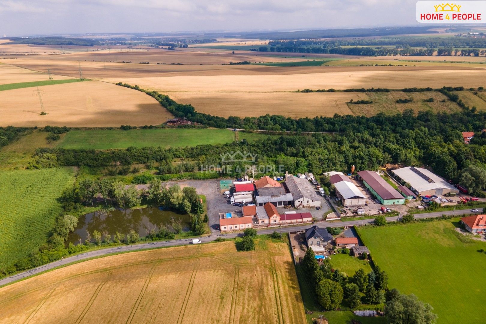 Prodej komerční - Mělnická, Všetaty, 23 788 m²