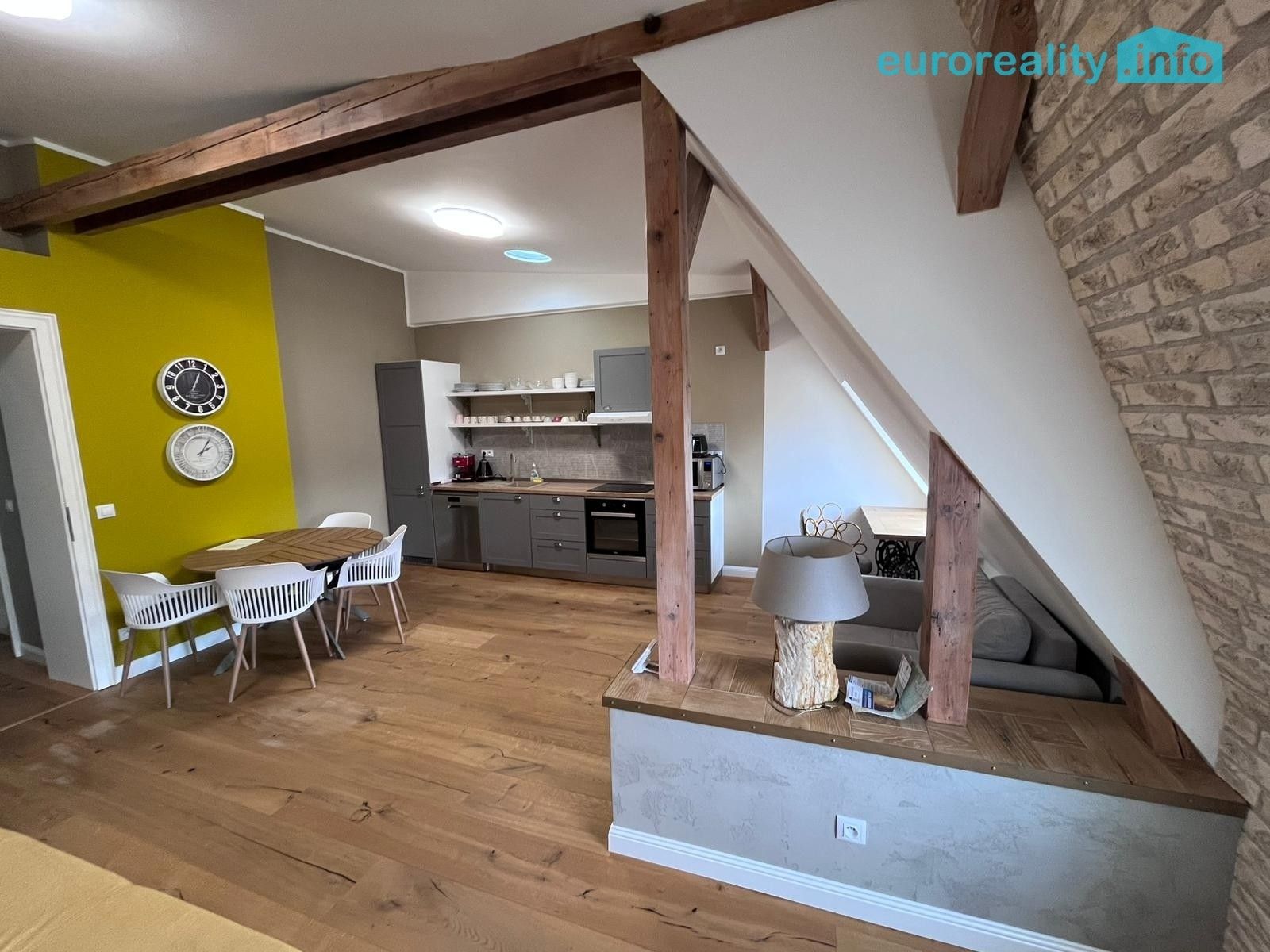 2+1, Anglická, Mariánské Lázně, 156 m²