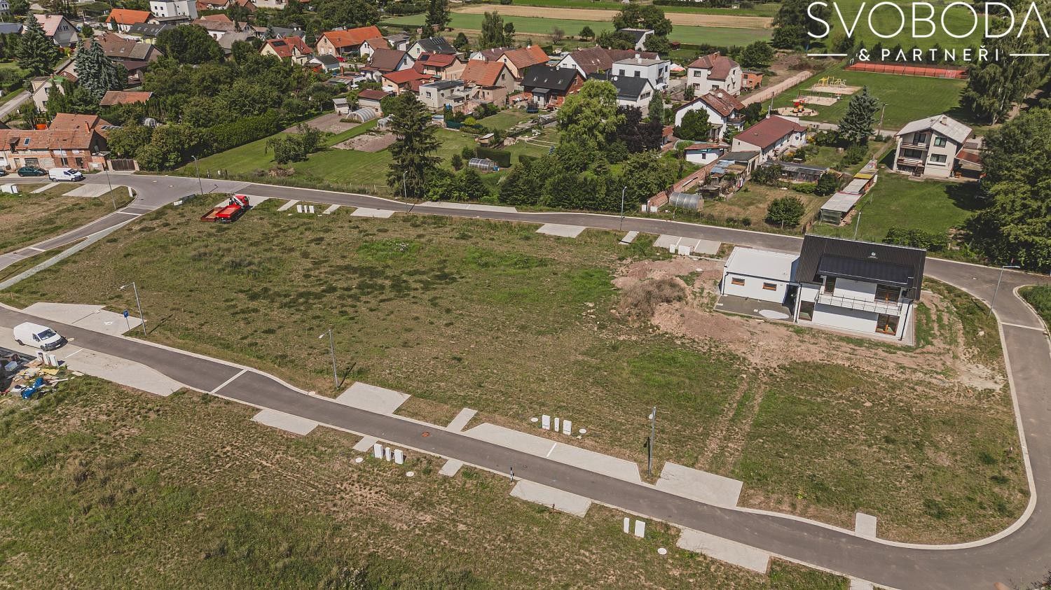 Pozemky pro bydlení, Lochenice