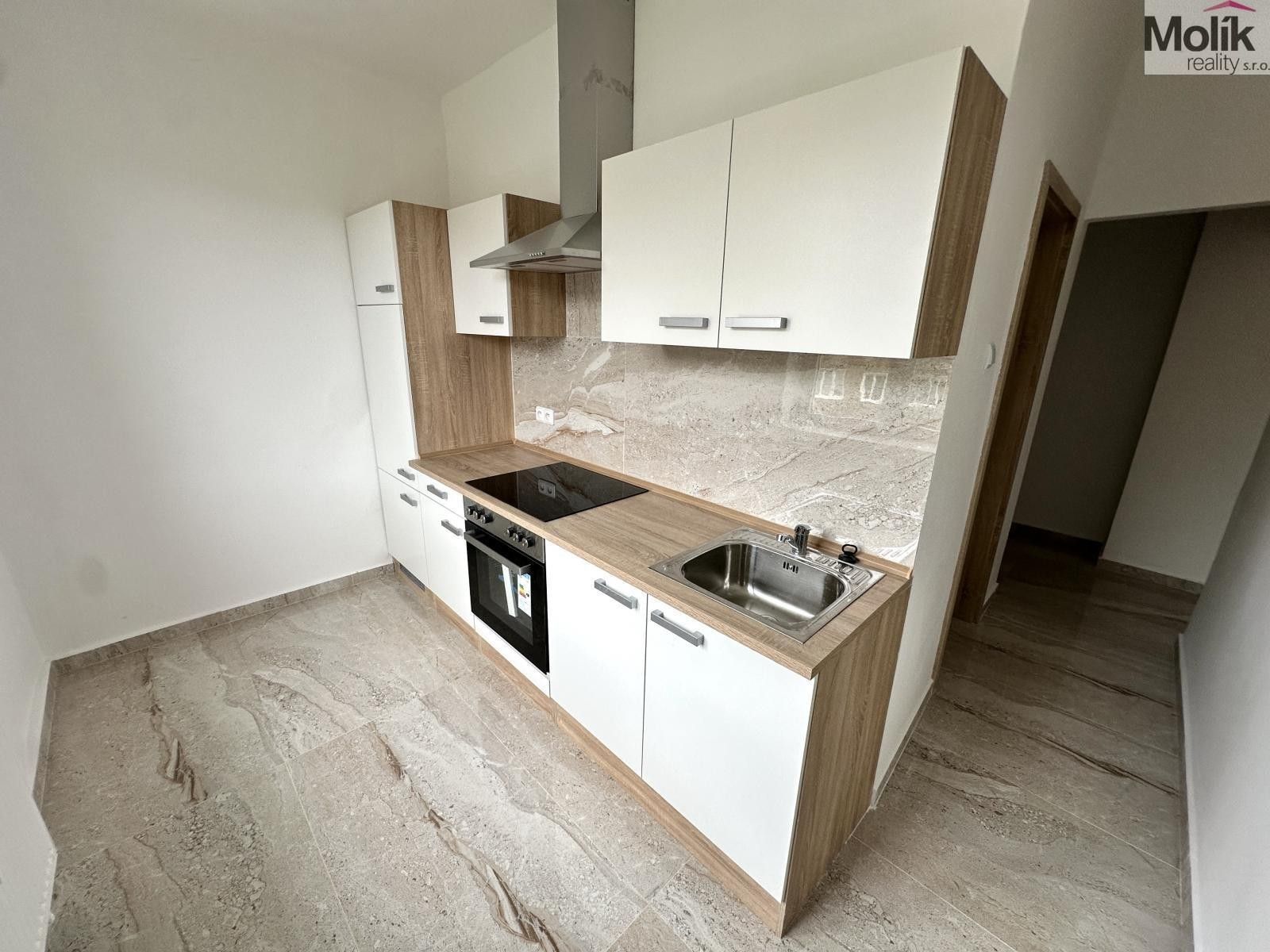 3+1, Valdštejnská, Litvínov, 62 m²