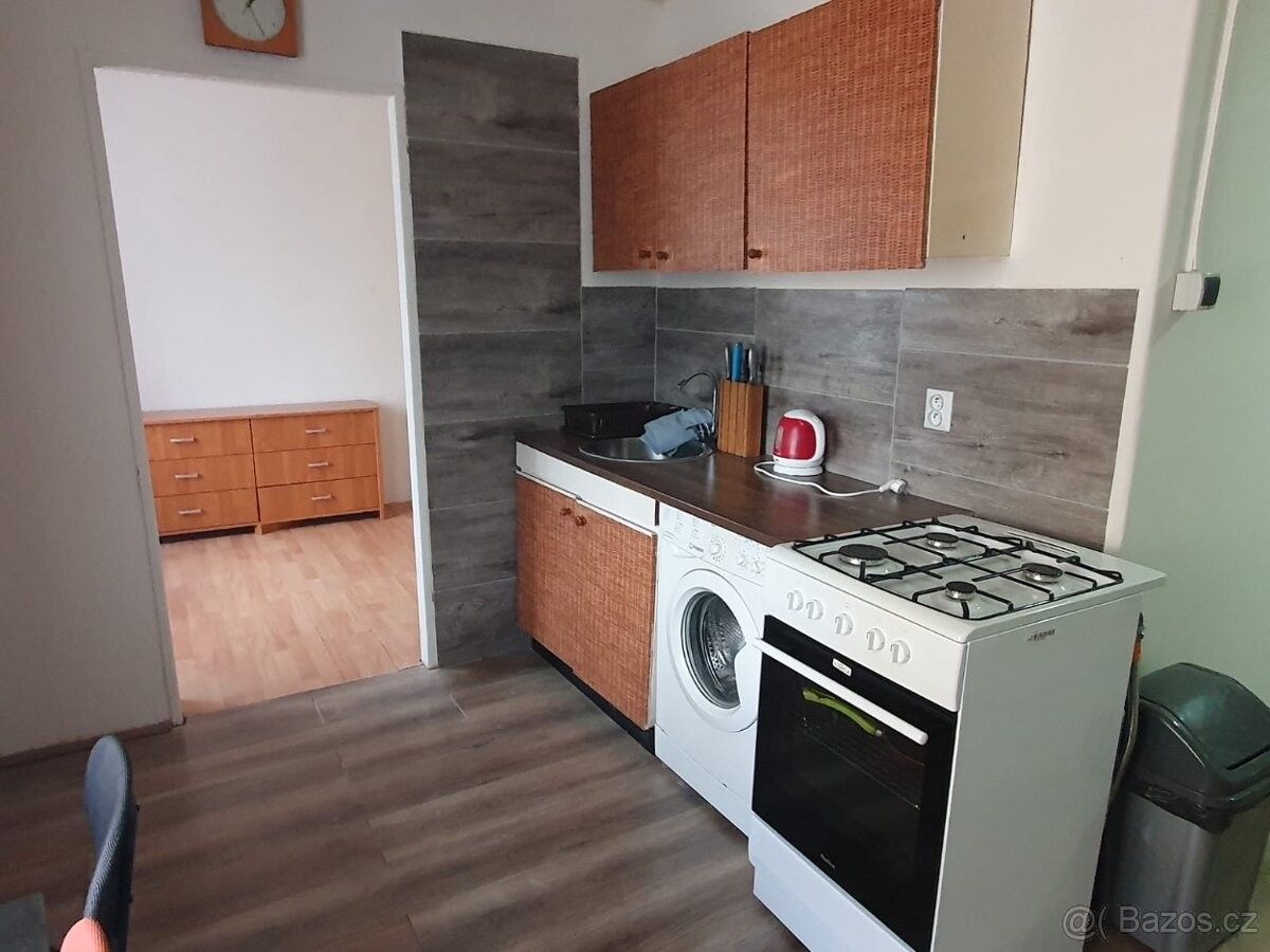 Byty, Chomutov, 430 01