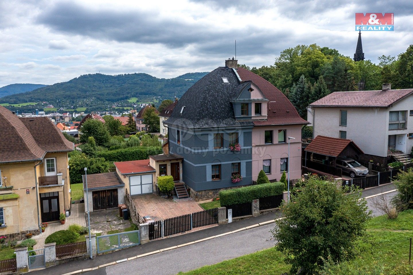 Prodej rodinný dům - Na Stráni, Děčín, 189 m²