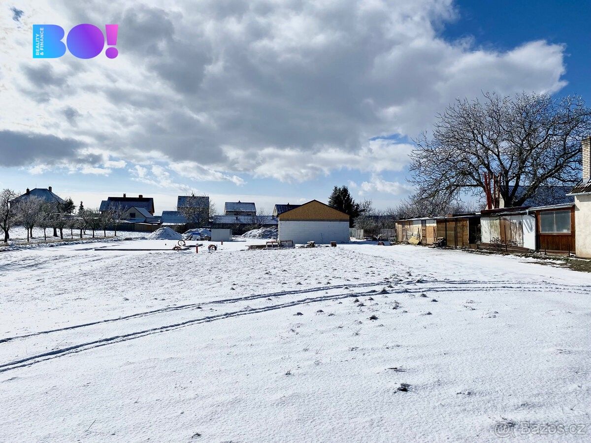 Prodej pozemek pro bydlení - Nové Syrovice, 675 41