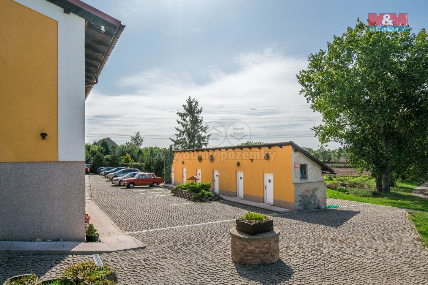 Pronájem byt 2+1 - Skůry, Hobšovice, 80 m²