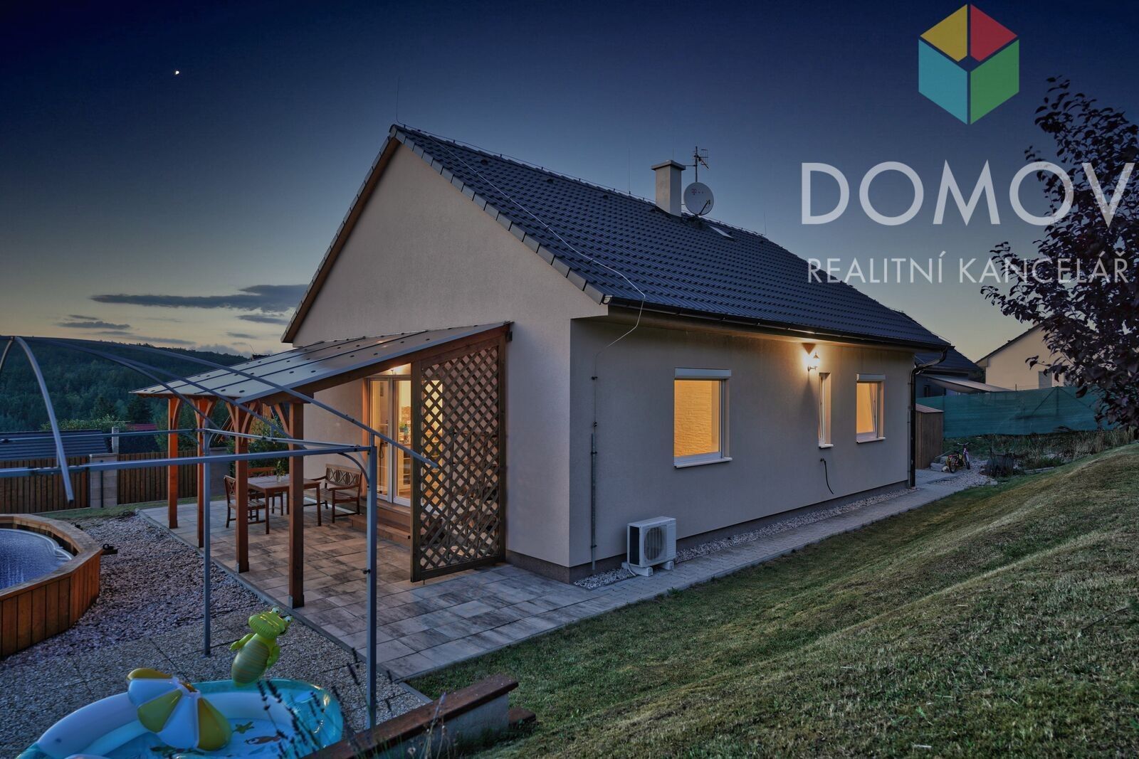 Rodinné domy, Pod Zdenkou, Nový Jáchymov, 76 m²