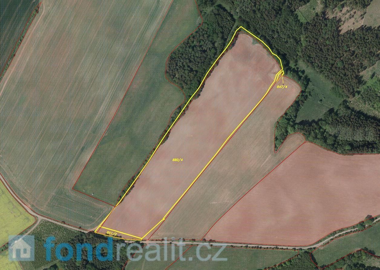 Zemědělské pozemky, Staré Buky, 71 140 m²