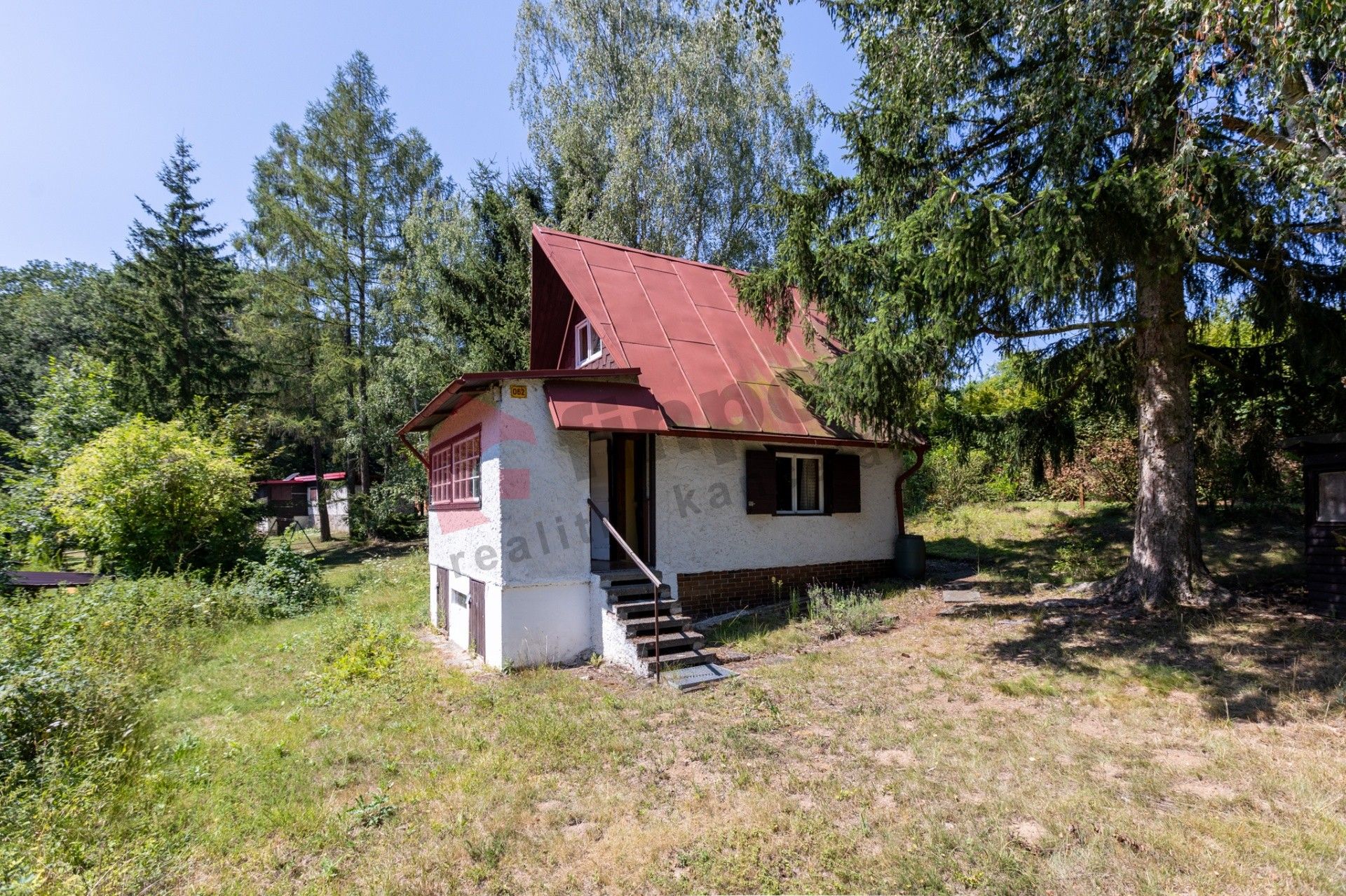 Chaty, Třebohostice, Škvorec, 40 m²