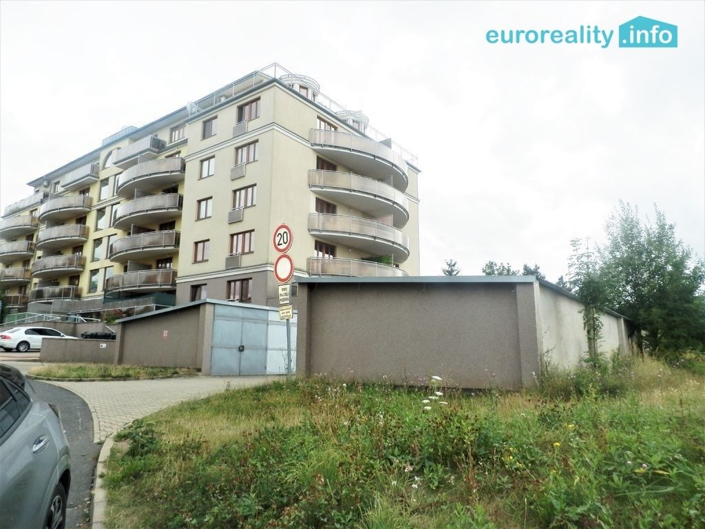 Garáže, Praha, 15 m²