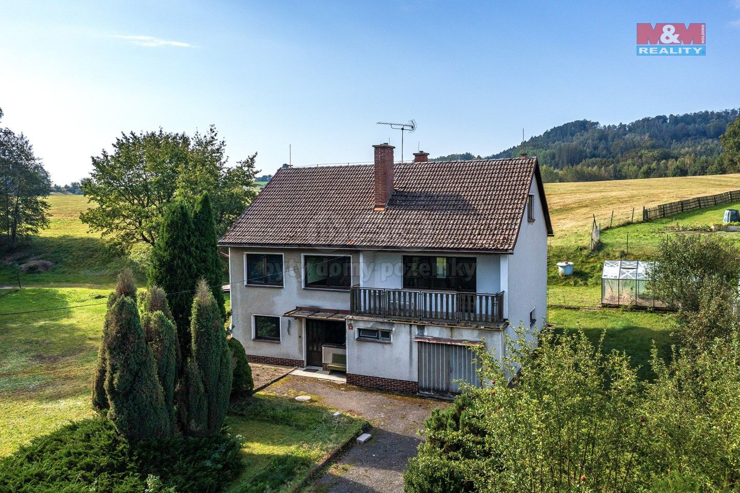 Prodej rodinný dům - Kamenice, Zákupy, 196 m²