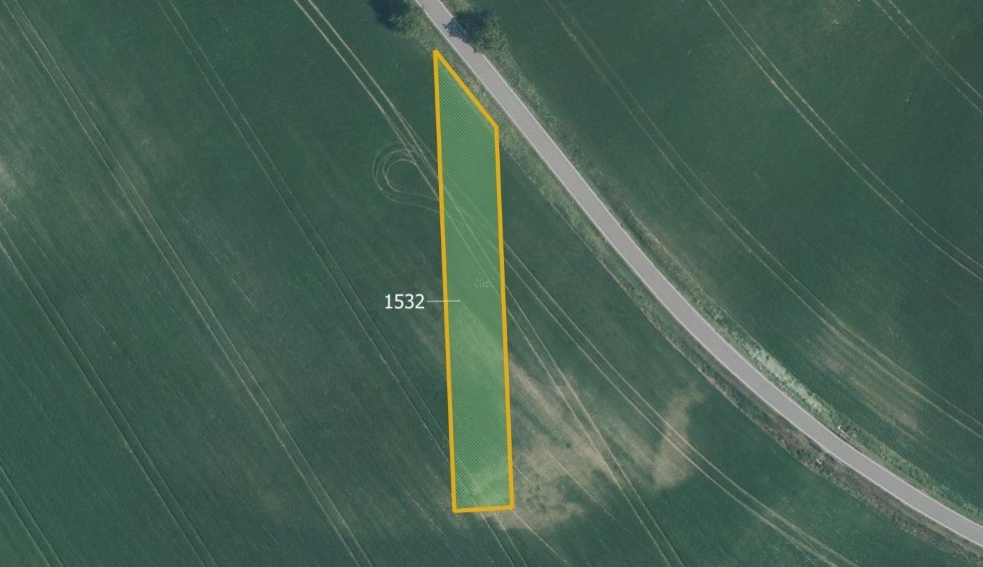 Prodej zemědělský pozemek - Milešovice