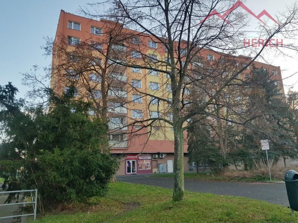 1+1, Chomutov, 430 04, 36 m²