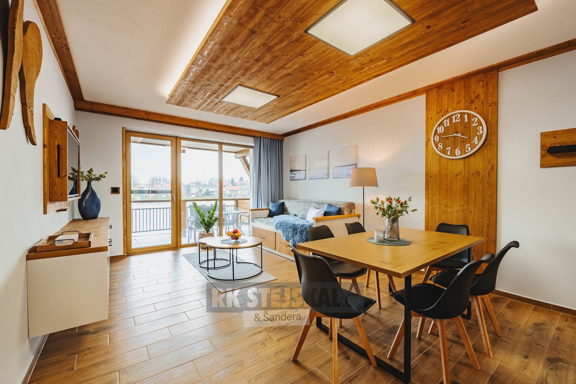 2+kk, Frymburk, 54 m²