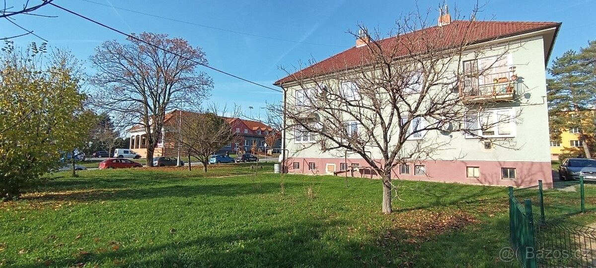 3+1, Uherský Brod, 688 01, 69 m²