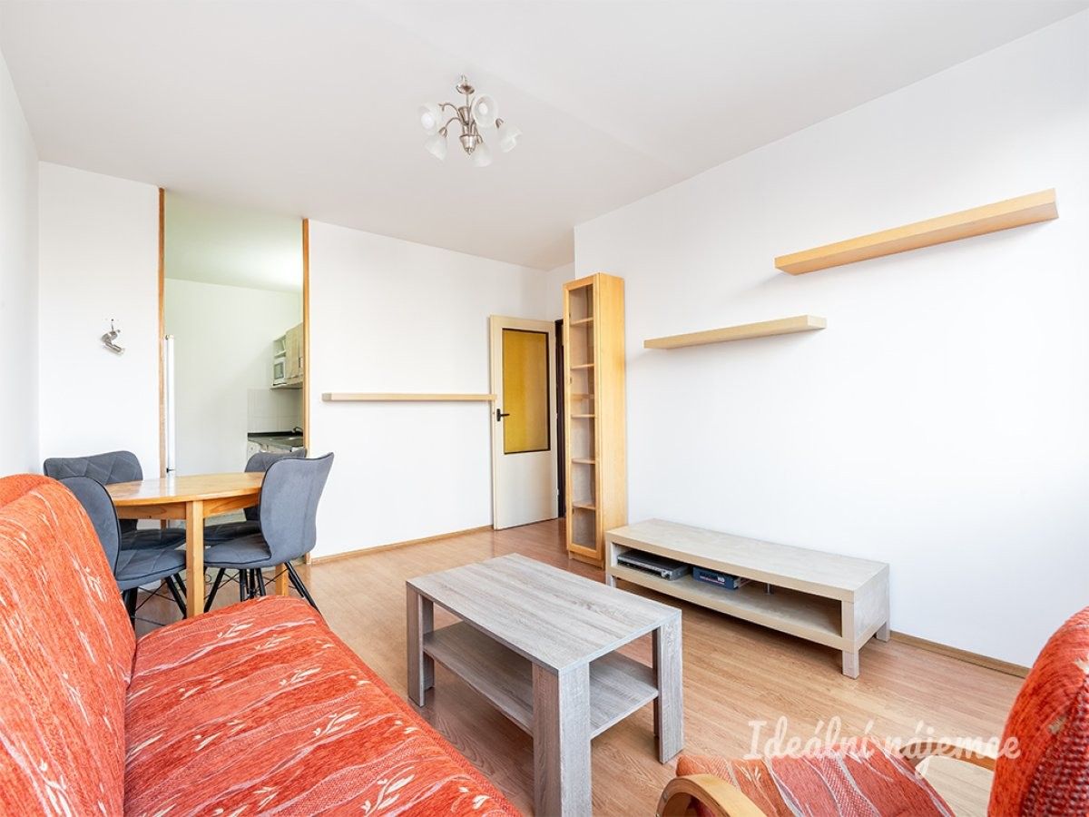 Pronájem byt 3+kk - Radomská, Praha, 58 m²