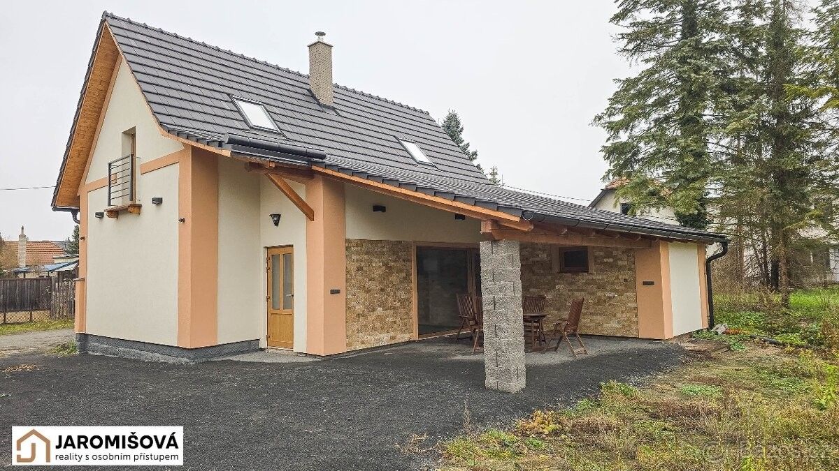 Rodinné domy, Velký Borek, 277 31