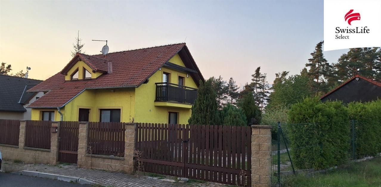 Prodej dům - Pod Hájem, Vroutek, 168 m²