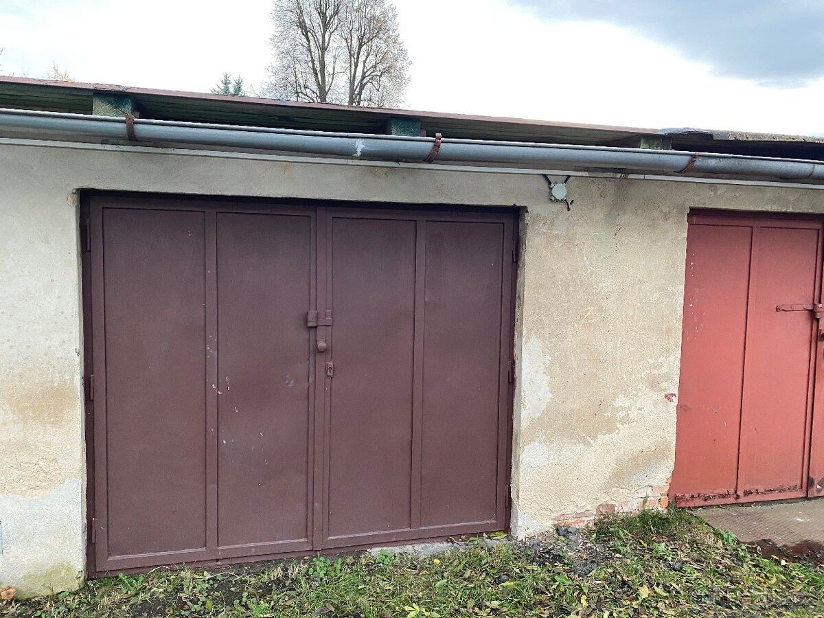 Garáže, Rumburk, 408 01