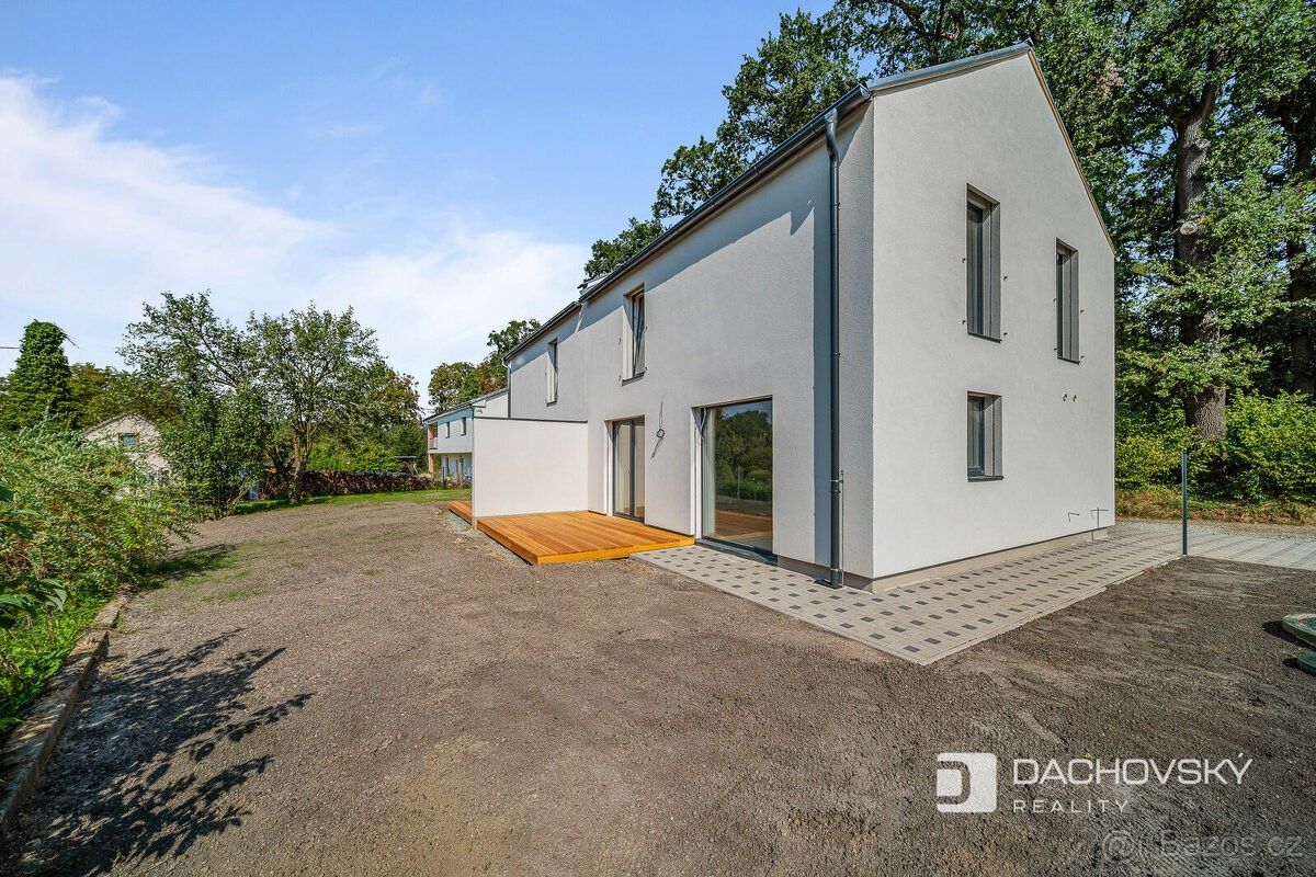 Prodej dům - Přelouč, 535 01, 107 m²