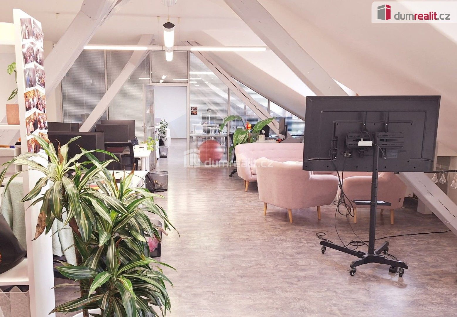Kanceláře, Drtinova, Praha, 120 m²