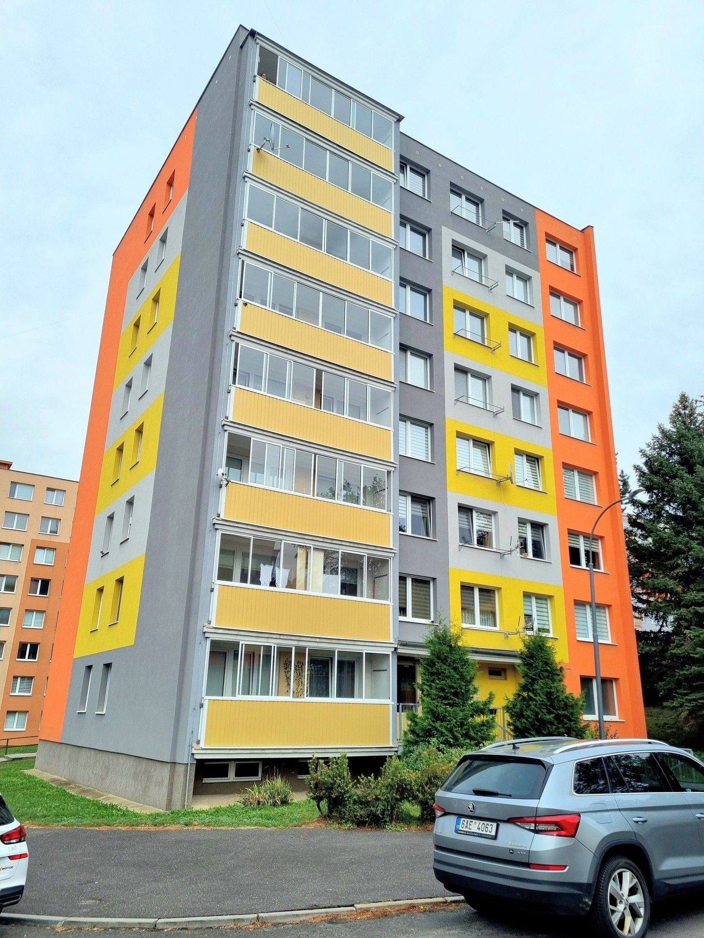 2+kk, Jižní, Bílina, 44 m²