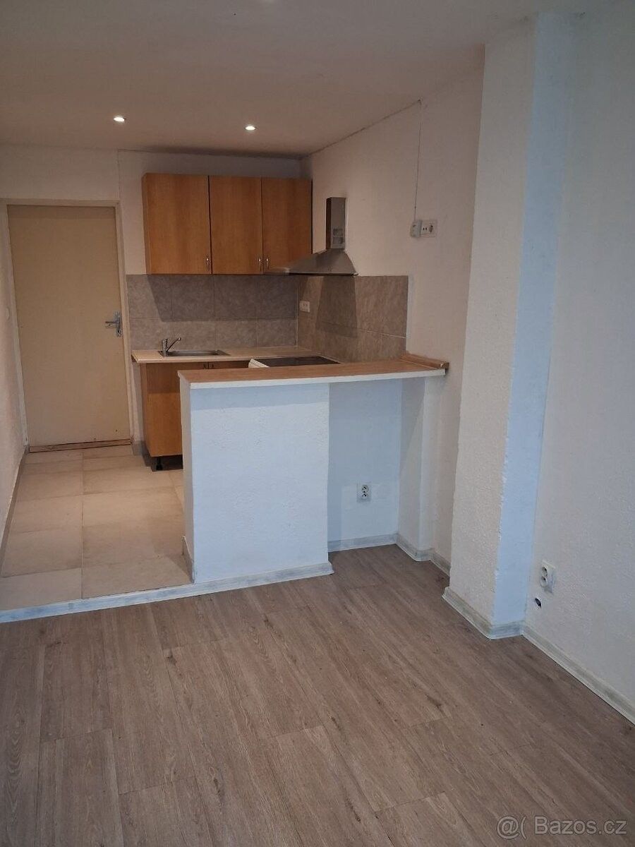 Byty, Olomouc, 779 00