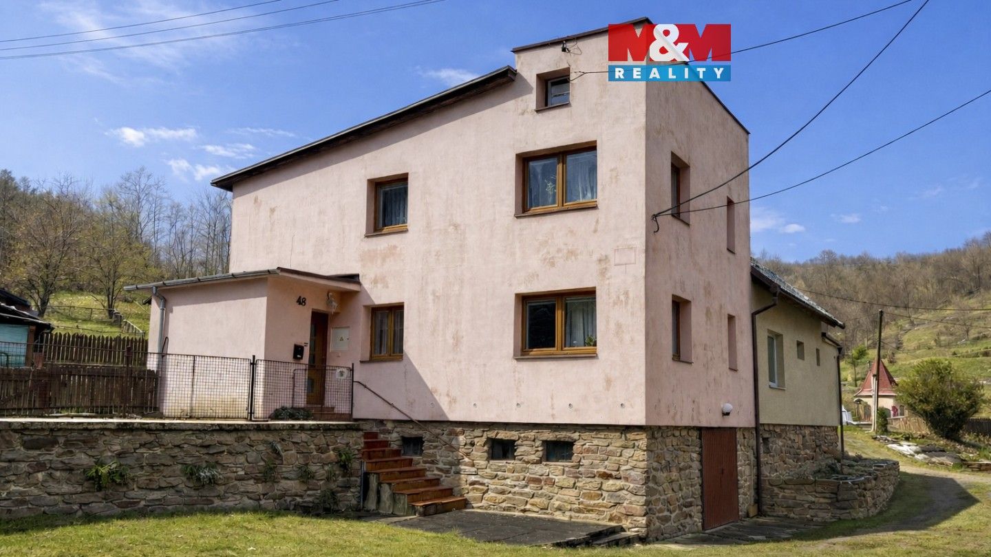 Rodinné domy, Pernštejn, Nedvědice, 87 m²