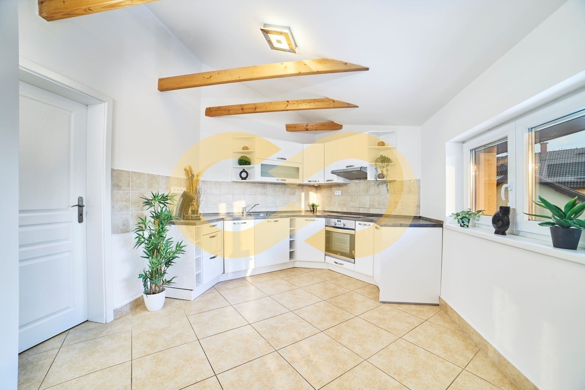 Byty, Harrachova, Planá nad Lužnicí, 150 m²