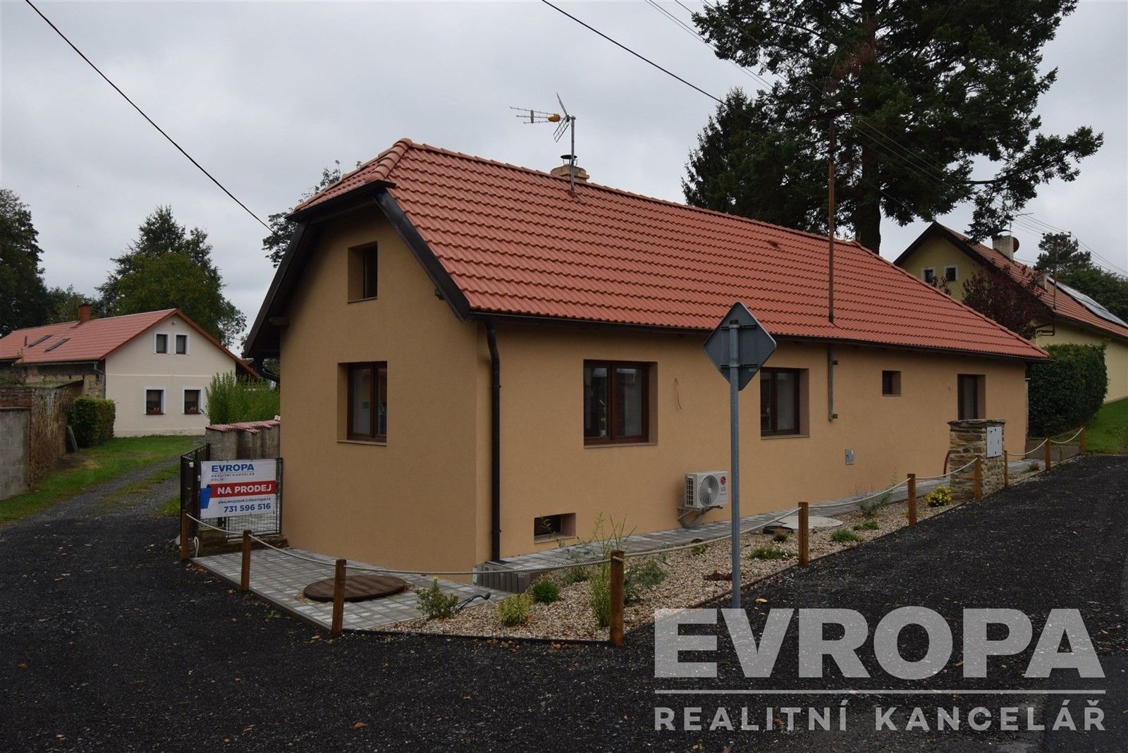 Ostatní, Nesměň, Zásmuky, 70 m²