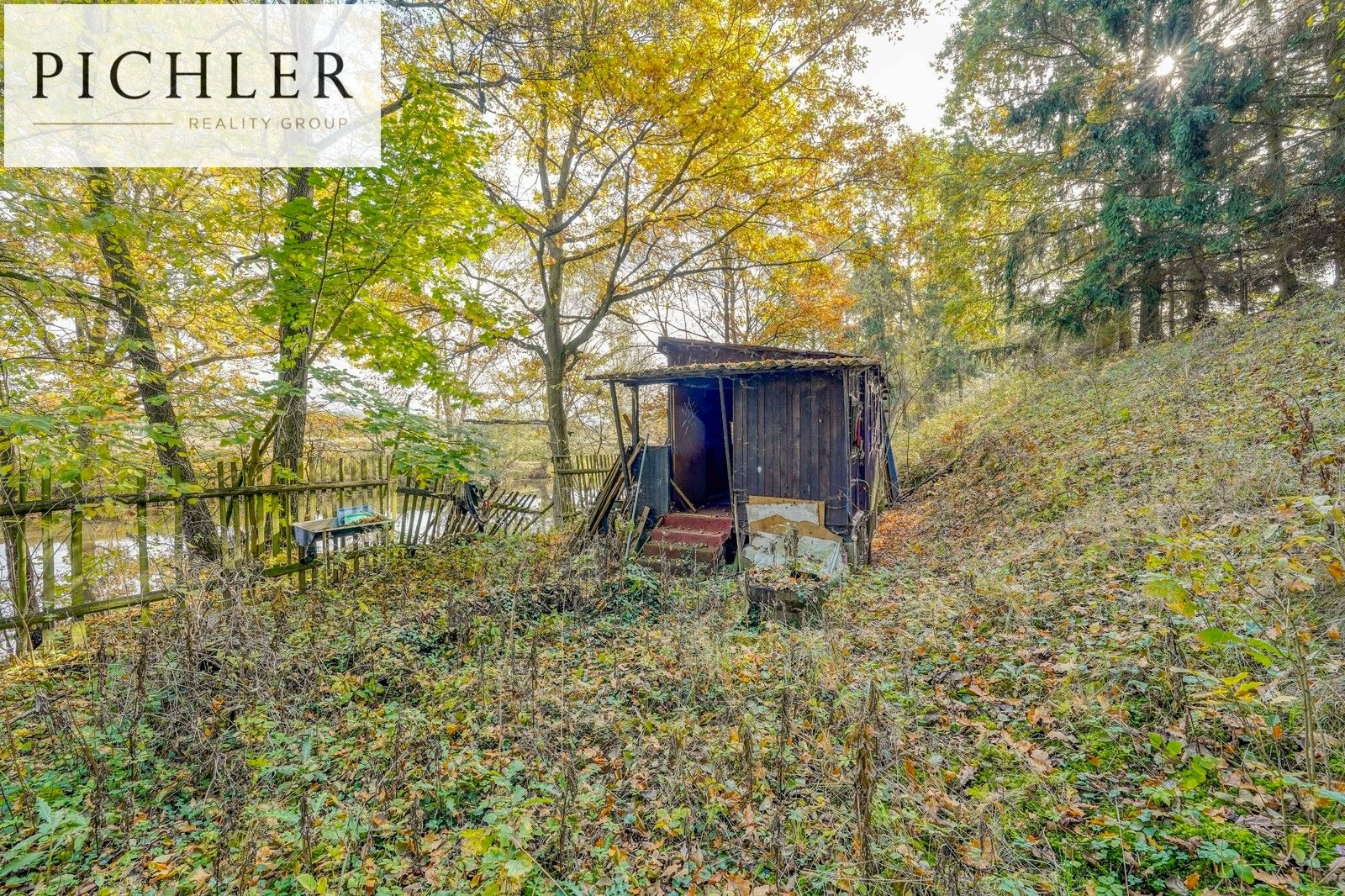 Chaty, Žákava, 15 m²