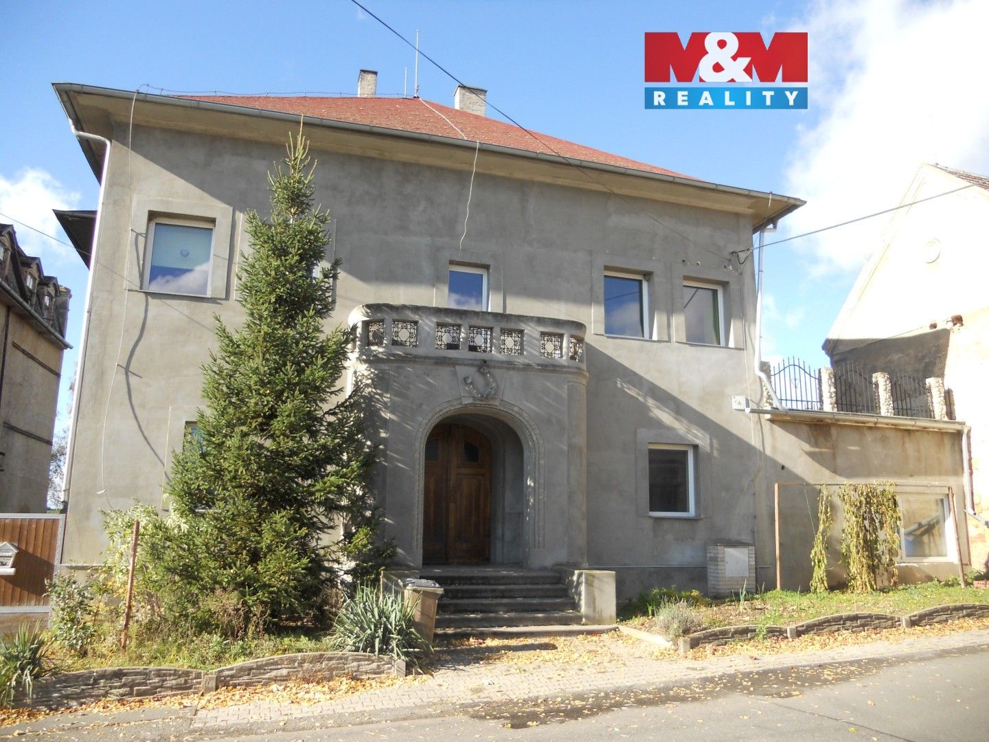 Obchodní prostory, Hředle, 1 805 m²