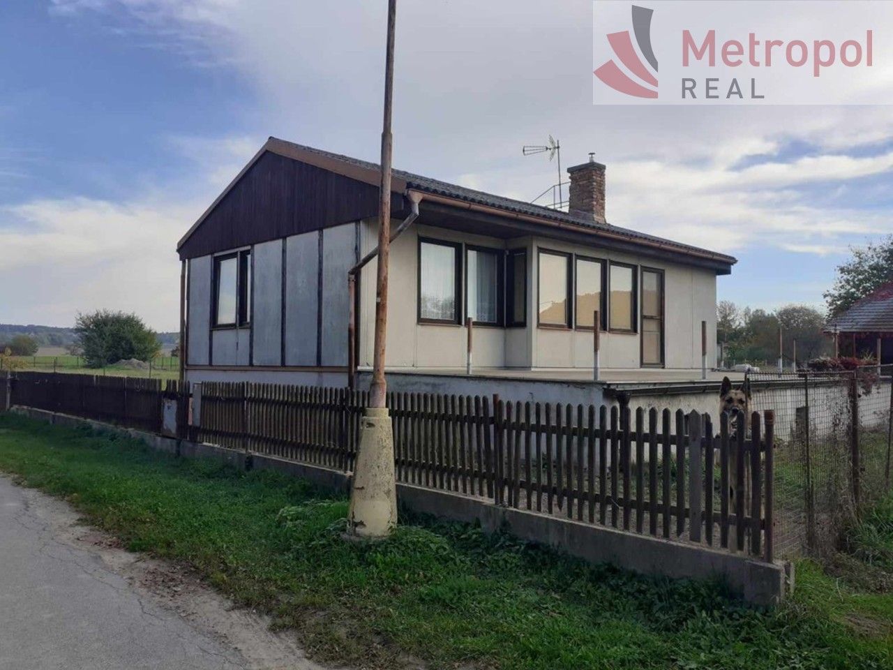 Prodej dům - Ve Drahách, Holice, 150 m²