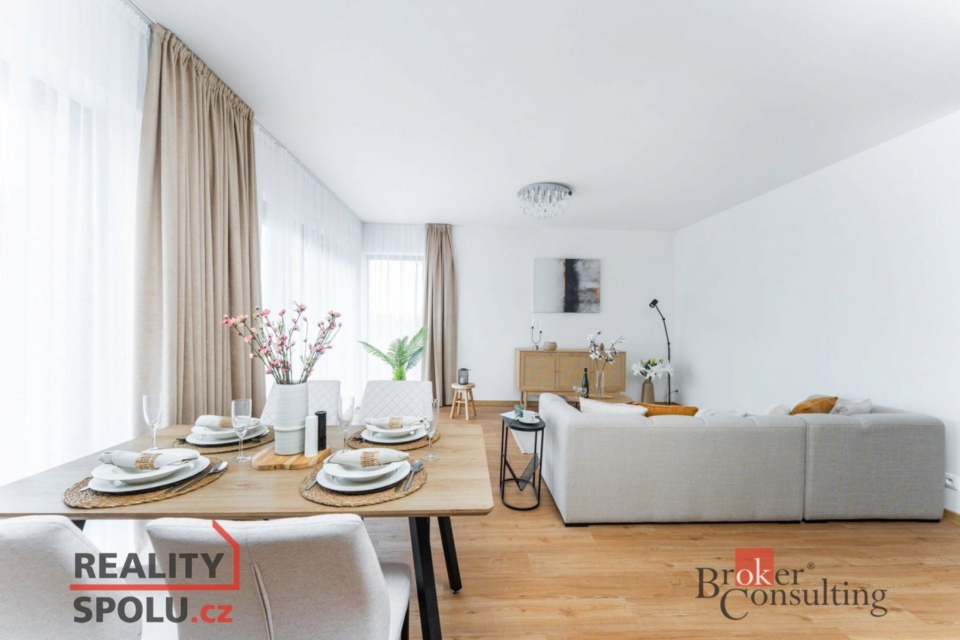 Prodej rodinný dům - Východní, Ořech, 147 m²