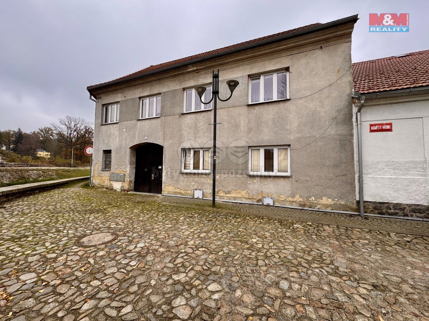 Prodej rodinný dům - náměstí Hrdinů, Volyně, 382 m²