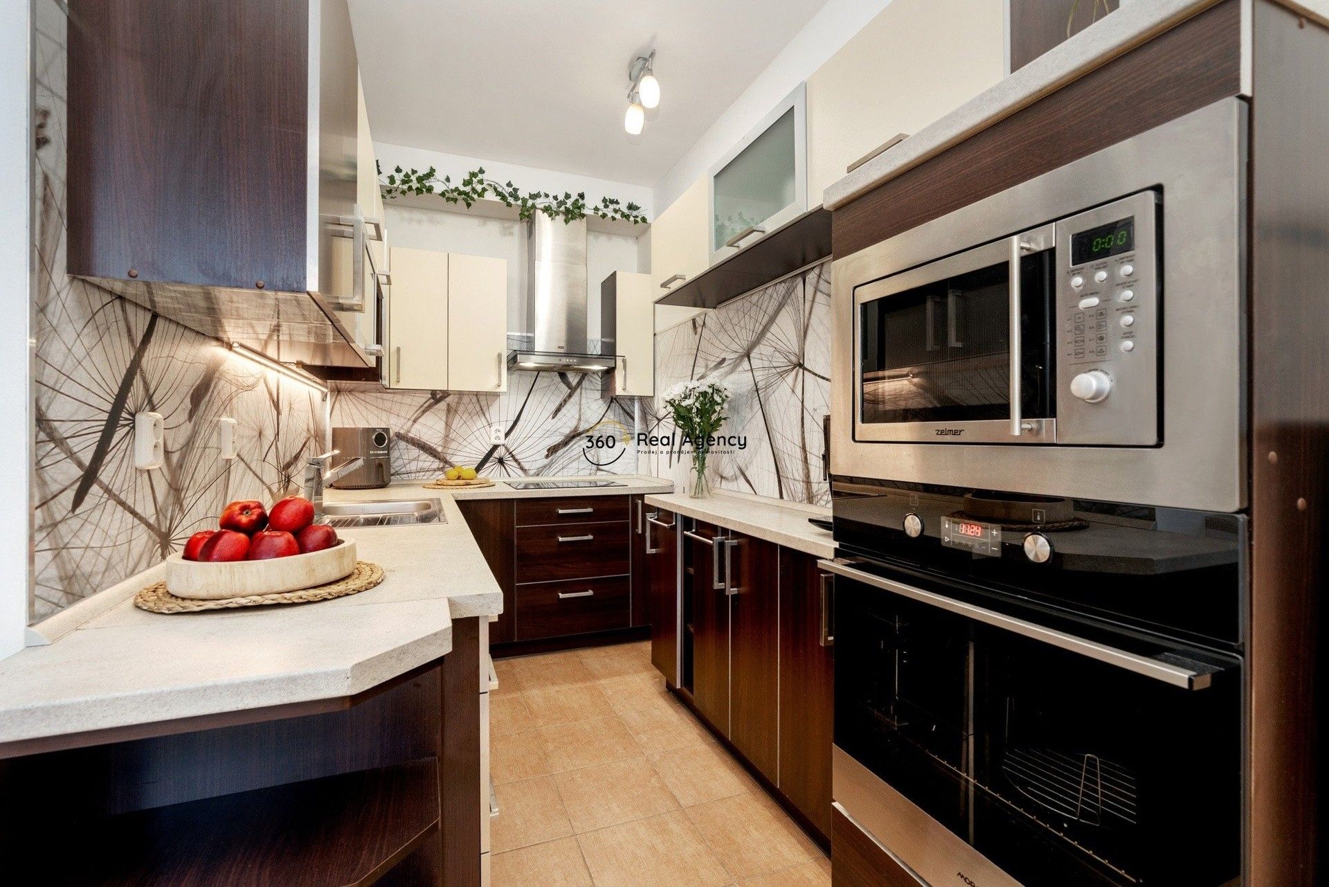 2+kk, Českodubská, Praha, 63 m²