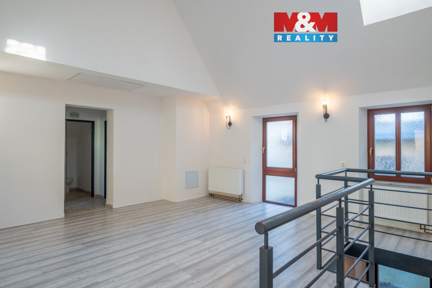 Restaurace, Lidická, Volyně, 70 m²