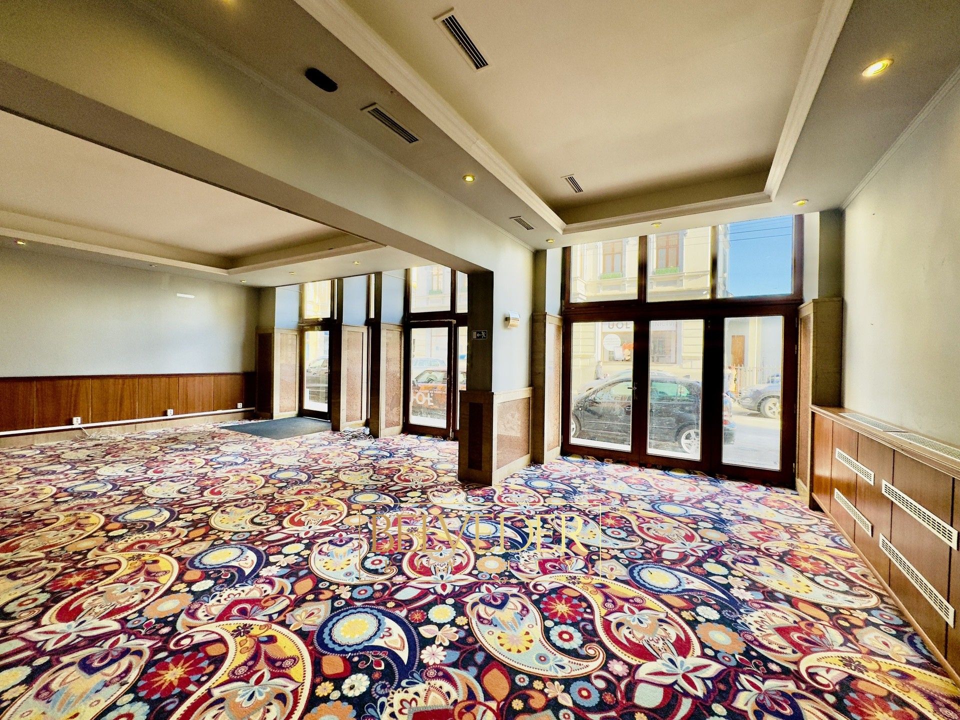 Obchodní prostory, 28. října, Teplice, 280 m²