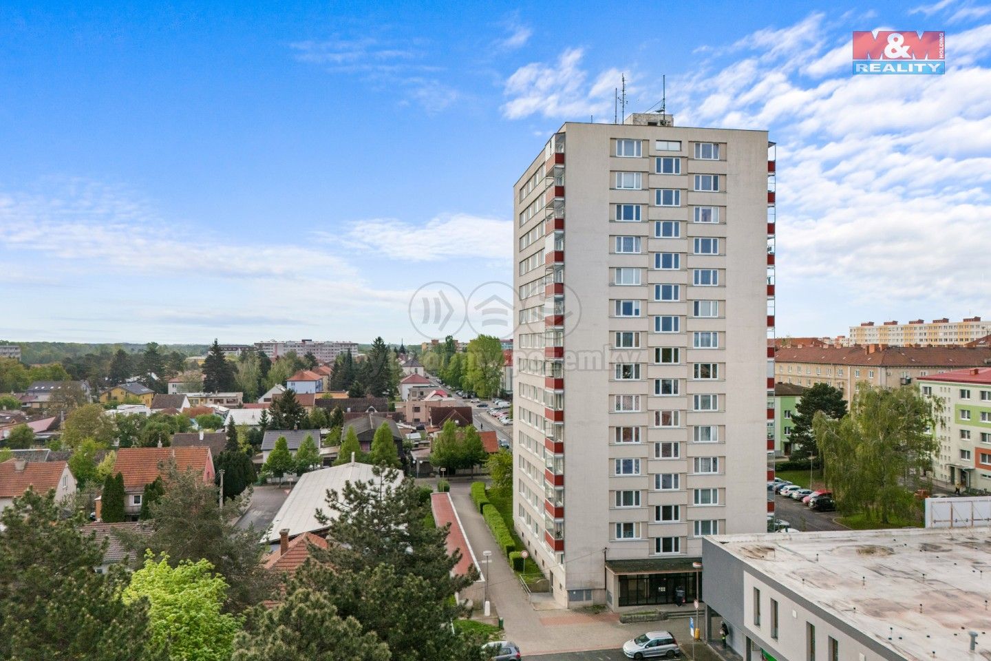 Pronájem byt 2+kk - 28. října, Neratovice, 37 m²