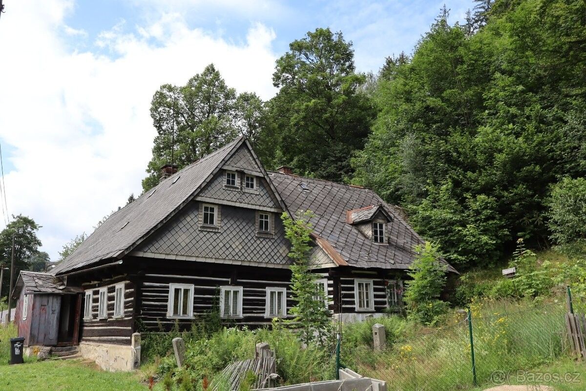 Chaty, Smržovka, 468 51, 1 000 m²