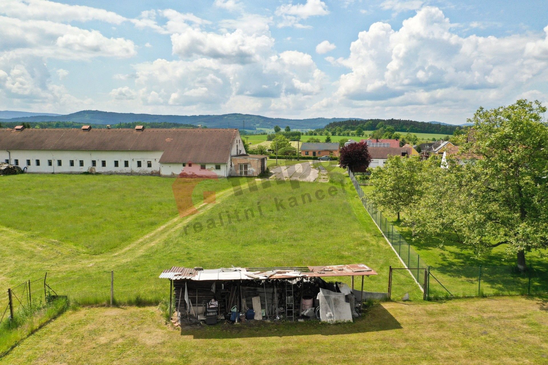 Pozemky pro bydlení, Kaliště u, Lipí