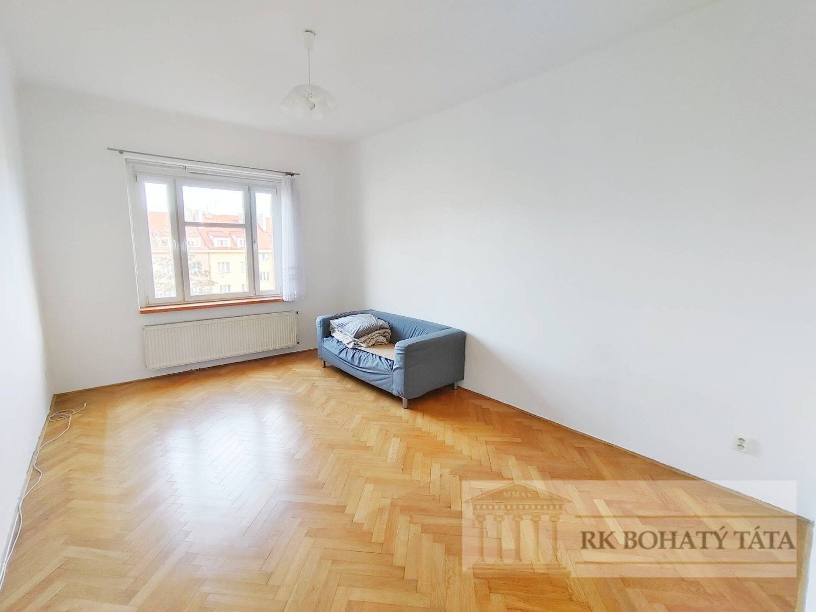 Pronájem byt 2+kk - Žateckých, Praha, 45 m²