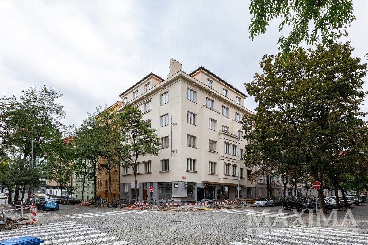 2+kk, Praha, 100 00, 57 m²