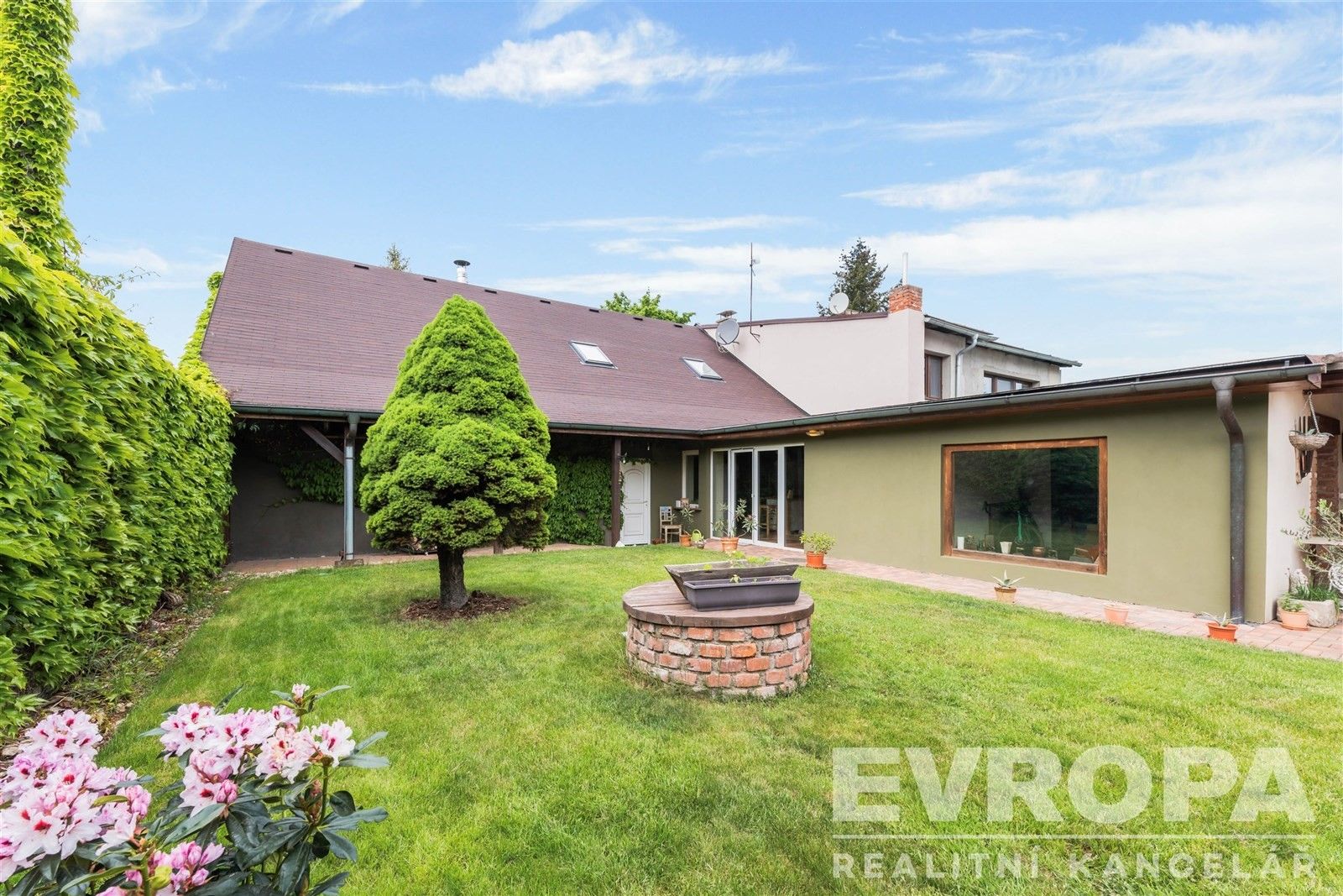 Rodinné domy, K Chatám, Hradec Králové, 230 m²