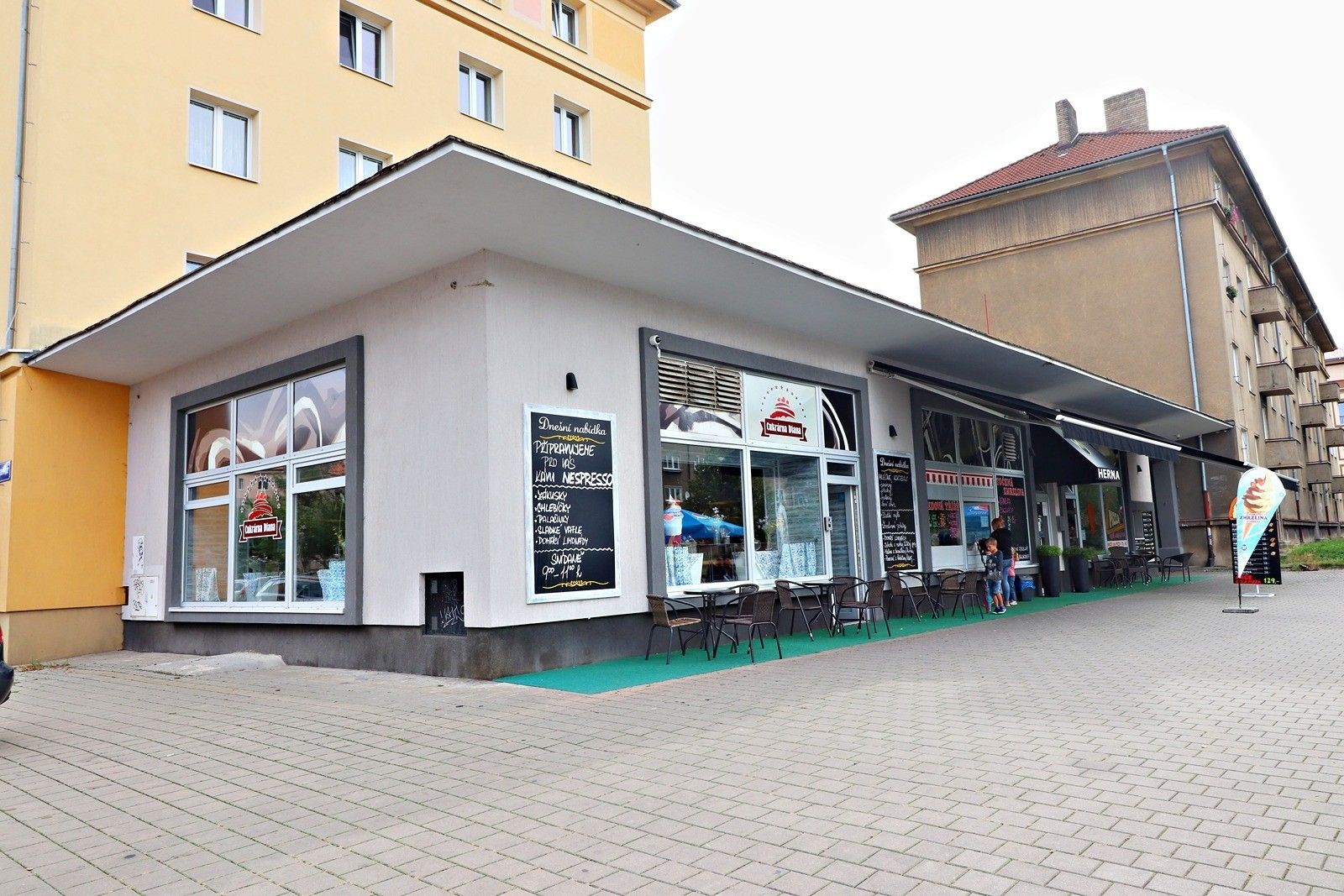 Obchodní prostory, U tržnice, Kladno, 426 m²