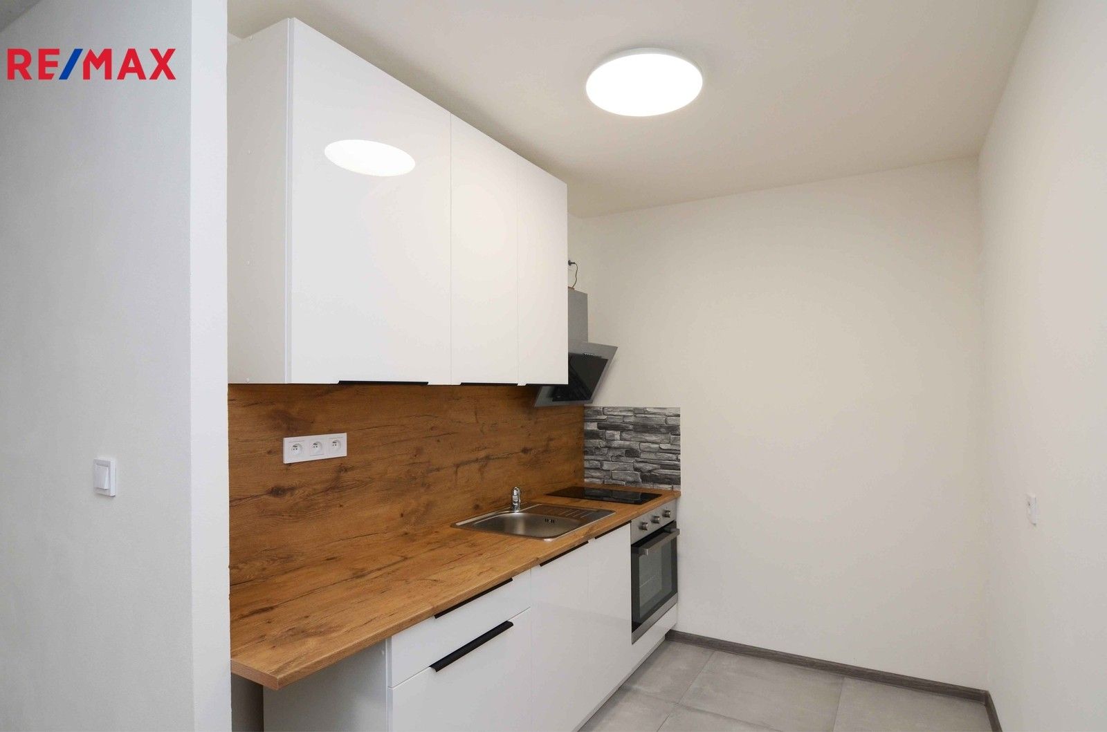 2+kk, Vršovická, Praha, 45 m²