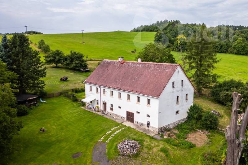 Rodinné domy, Valkeřice, 310 m²