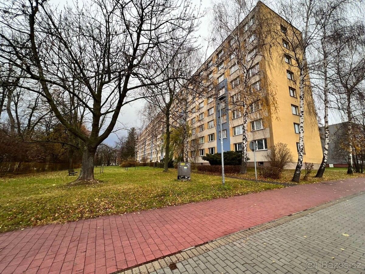 Byty, Karviná, 733 01, 37 m²