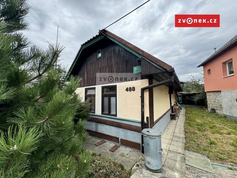 Prodej dům - Partyzánská, Vizovice, 80 m²